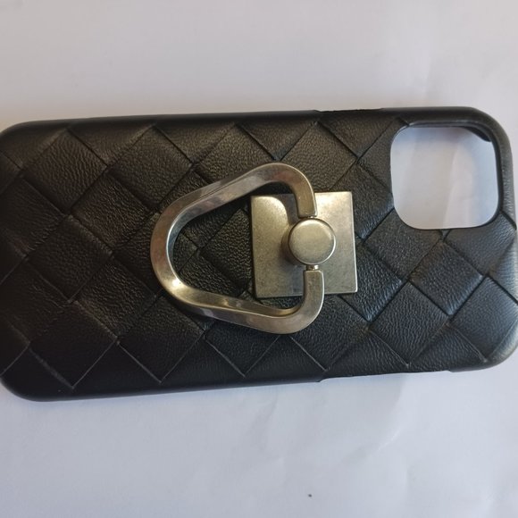 Bottega Veneta iconic intrecciato Leather iPhone 11 Case with fingerloop - Picture 5 of 7